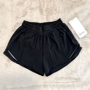 NWT Lululemon Athletic Shorts Black with Mesh Size 4
